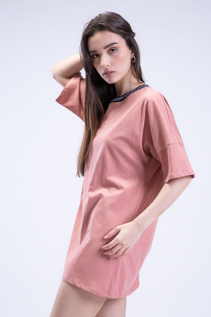 Oversized Ganado T-shirt Dress Qayro Oversized Ganado T-shirt Dress Qayro